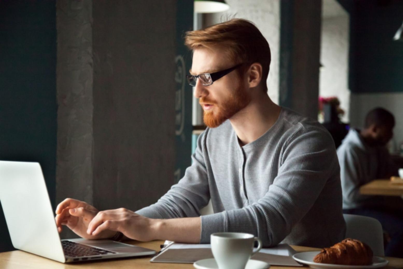 Professionnels du contenu en situation de travail